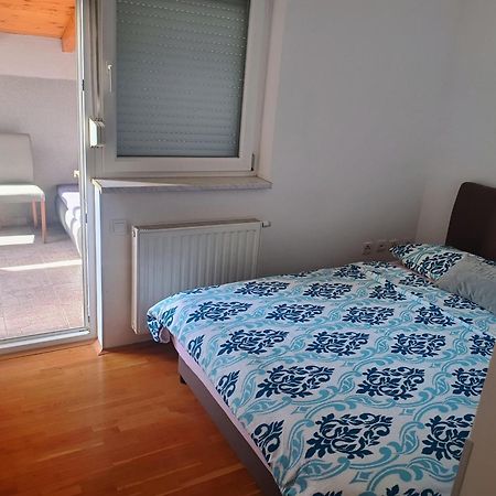 אוסילק Apartman Kiss מראה חיצוני תמונה